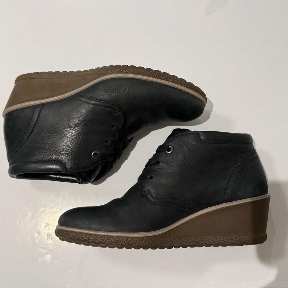 Ecco Black Leather Low Cut Lace Wedge Shoes Camilla, Size 6-6.5